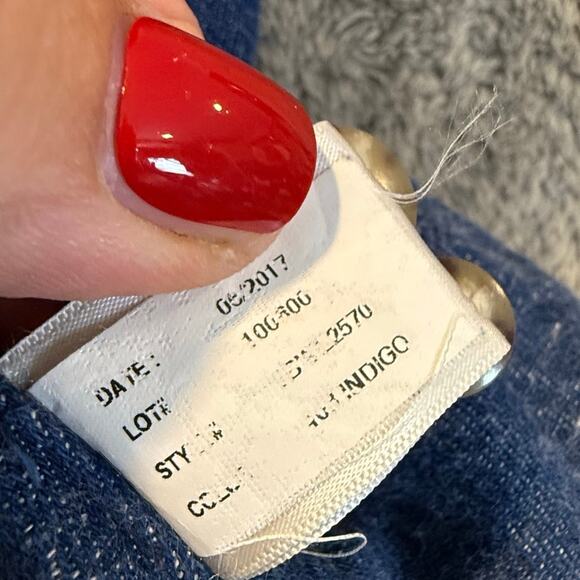 Johnnie O Blue Chambray Shacket Button Down Shirt Stripe Pattern Boys 14 - Picture 10 of 13